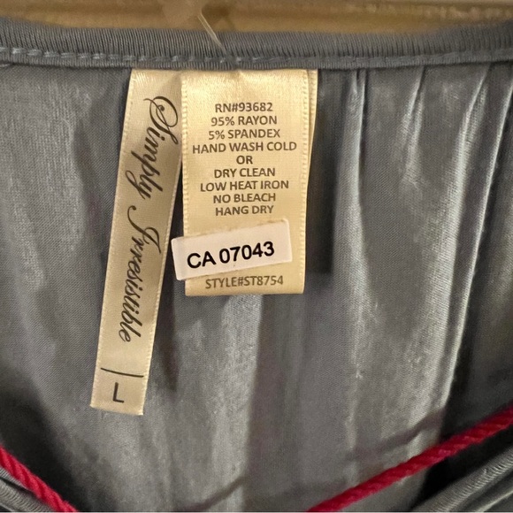 Bohemian Style Embroidered Shirt - Picture 4 of 6